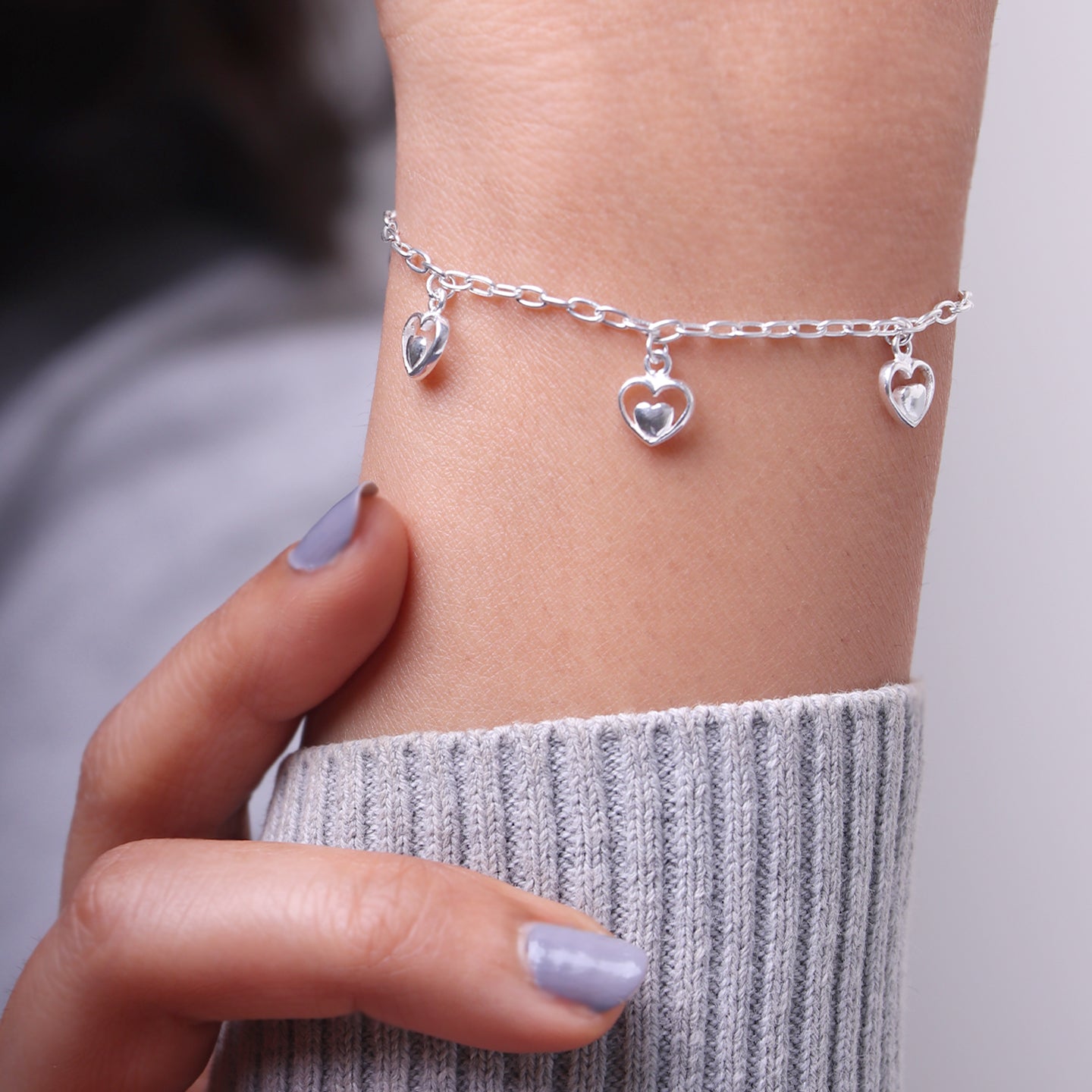 Silver Bracelet for Girls | Stylish and Adorable Silver Bracelets for Young  Fashionistas – NEMICHAND JEWELS